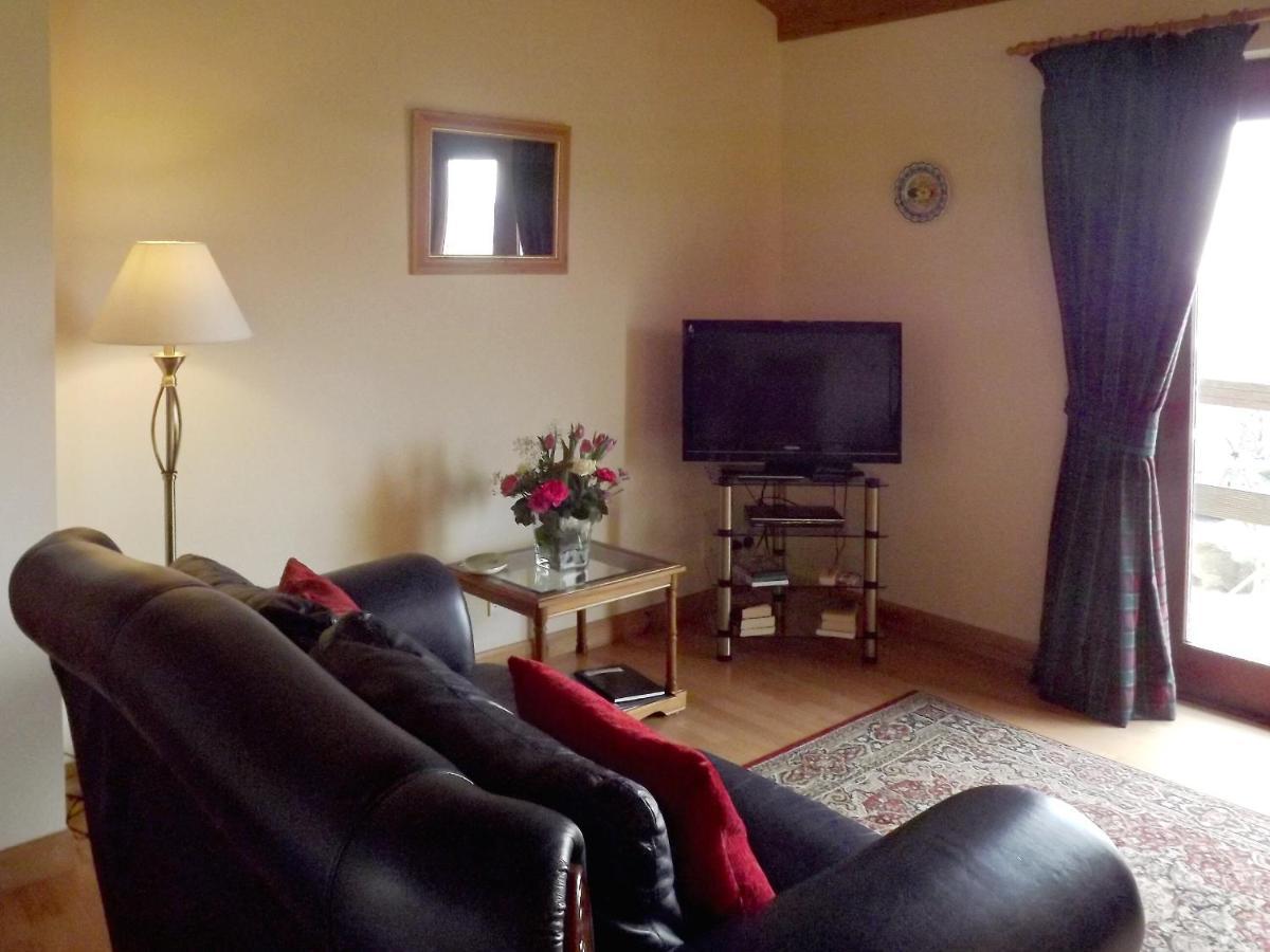 Ben Alder Lodge Milton of Campsie Buitenkant foto